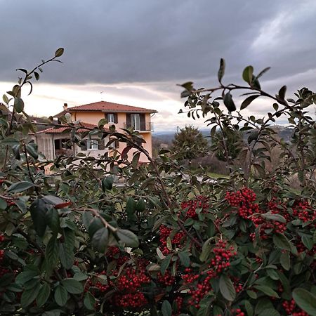 Villa La Casa Di Mezzo-Affitti Brevi-Zona Ospedali à Busso Extérieur photo